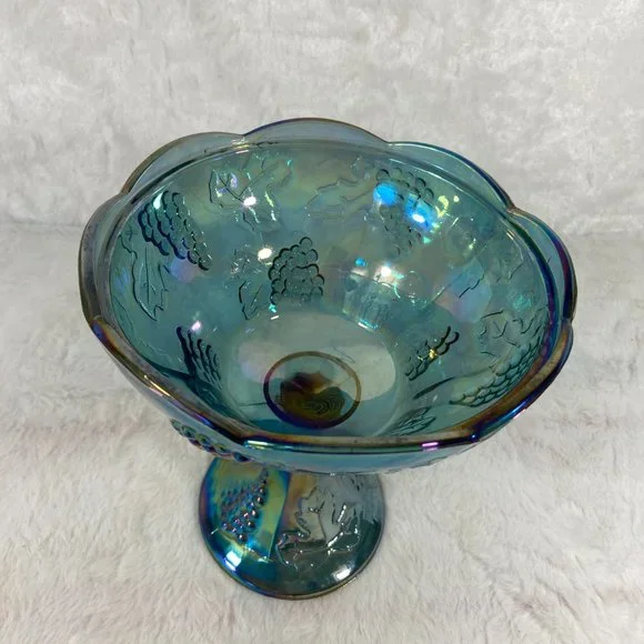 Vintage Indiana Glass Iridescent Blue Harvest Grapes 1960's carnival glass dish - Picture 3 of 9